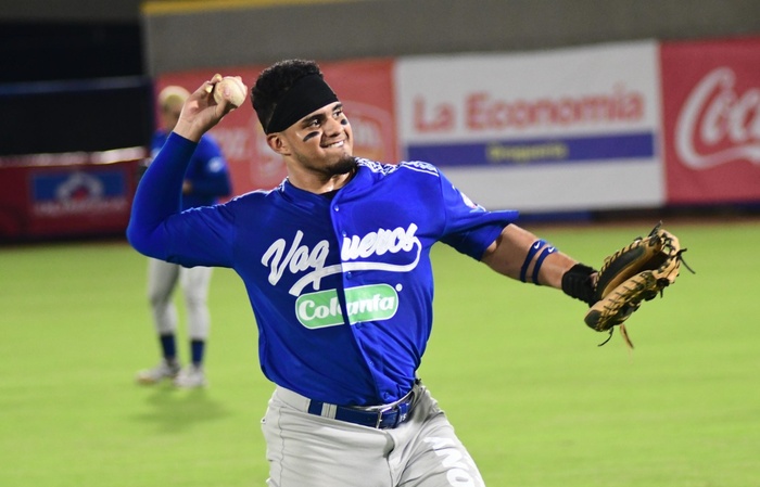 Daniel Vellojín fue firmado por Tampa Rays