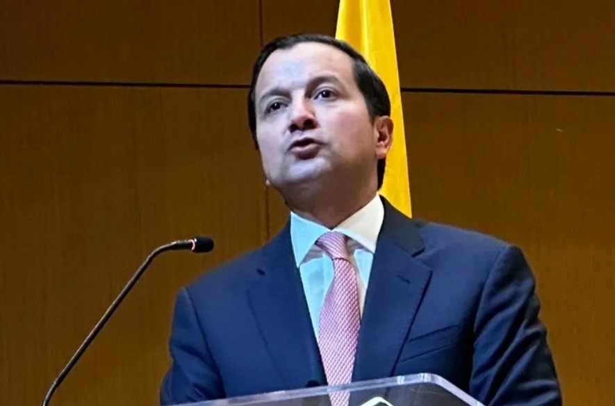 El Senador David Luna, de Cambio Radical, renunció oficialmente a su curul