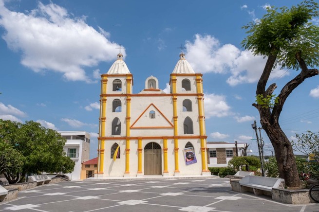 Los Palmitos celebra al Divino Rostro