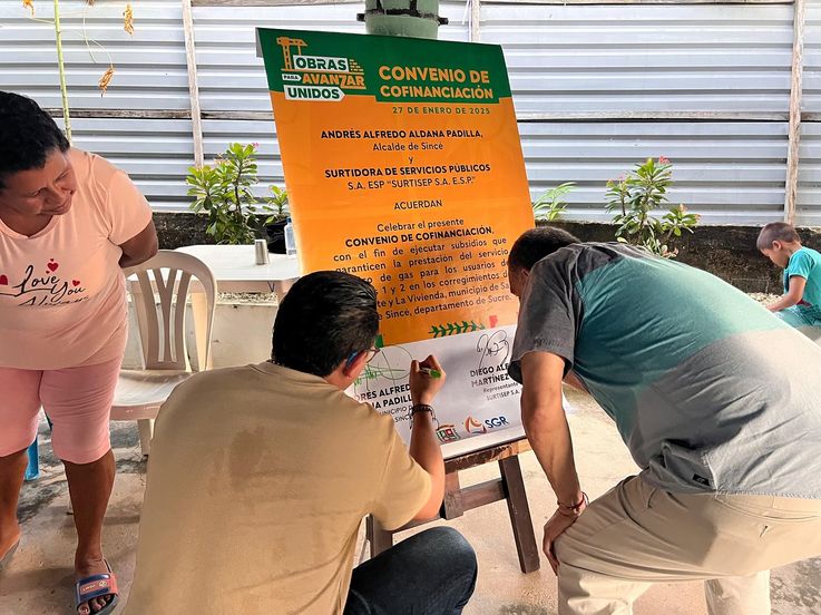 Firman convenio para la instalación de gas