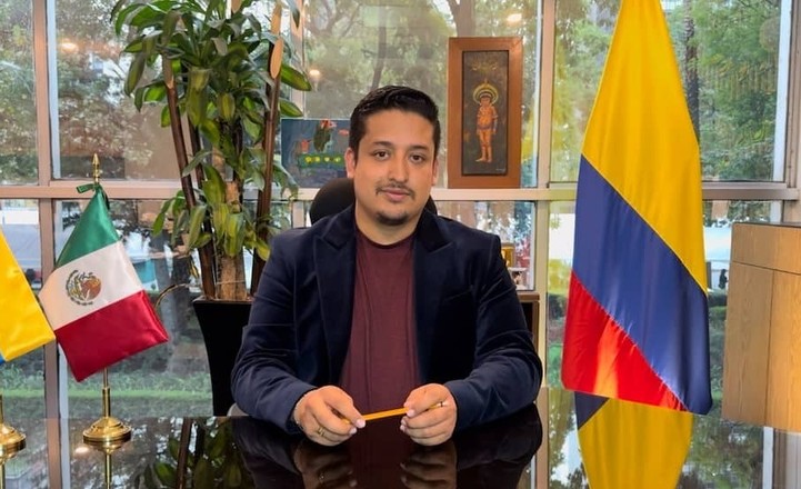 Ratifican suspensión de embajador