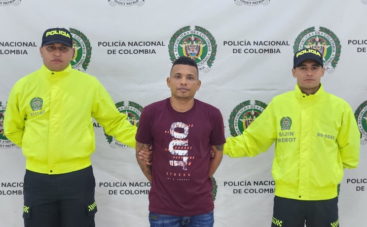 Lo capturaron por homicidio, un juez lo mandó para la casa