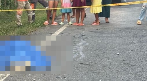 Mujer fallece al ser impactada por motociclista mientras trotaba