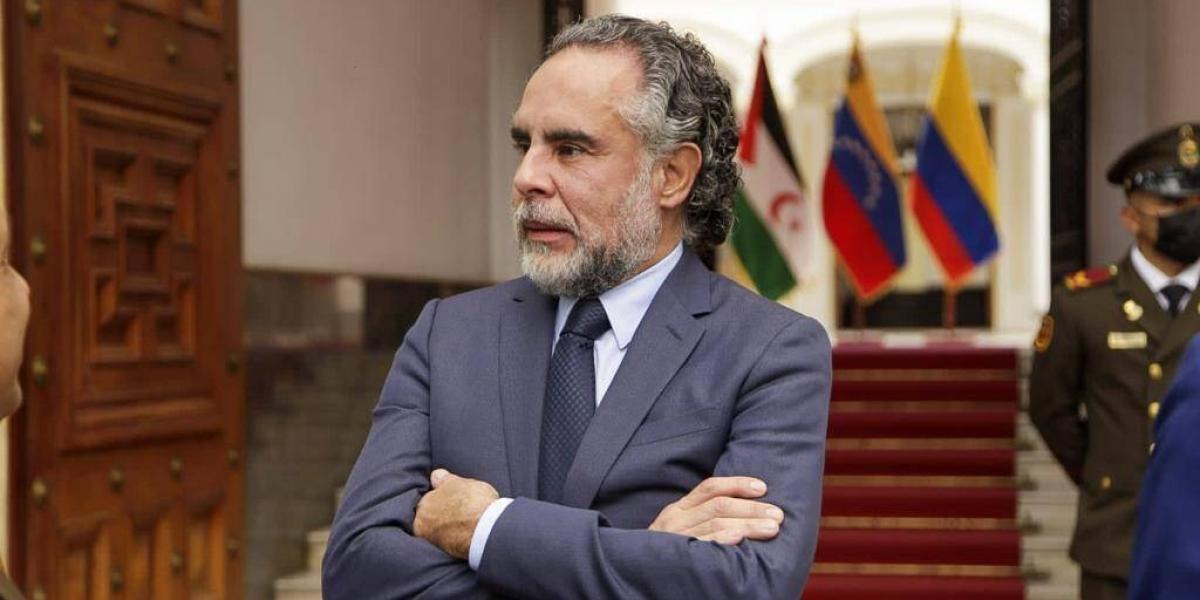 Armando Benedetti regresó al Gobierno como jefe de despacho presidencial