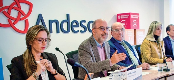 En vilo el suministro de energía