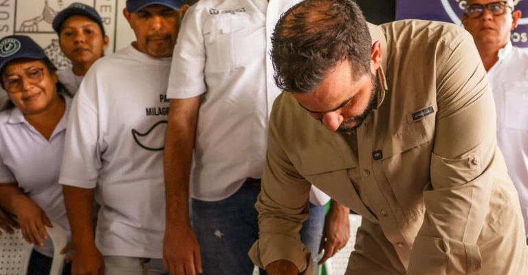 La 'Gober' cumple en Buenavista, instalará alcantarillado