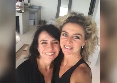Tumban nombramiento de hermana de Margarita Rosa de Francisco