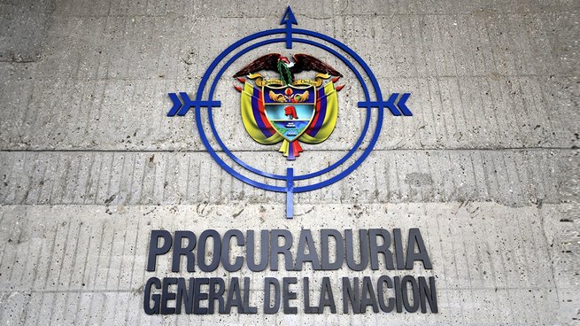 Francisco Melo y otros 15 funcionarios a juicio disciplinario