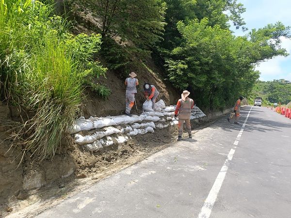 Sierra Flor sigue esperando obras para contener los deslizamientos