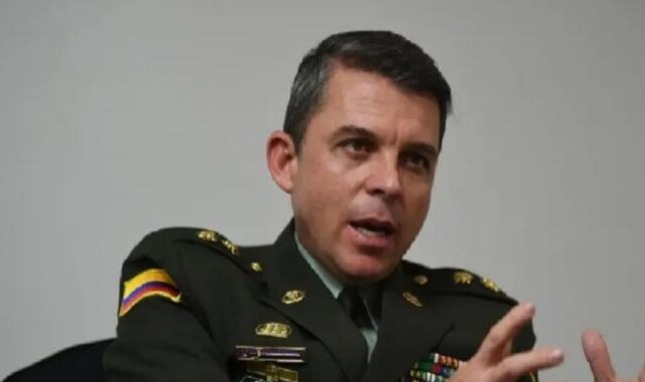 El general Juan Carlos Buitrago negó varias propuestas de Petro
