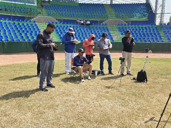 Scouts de las Grandes Ligas evaluaron  a prospectos en el 20 de Enero