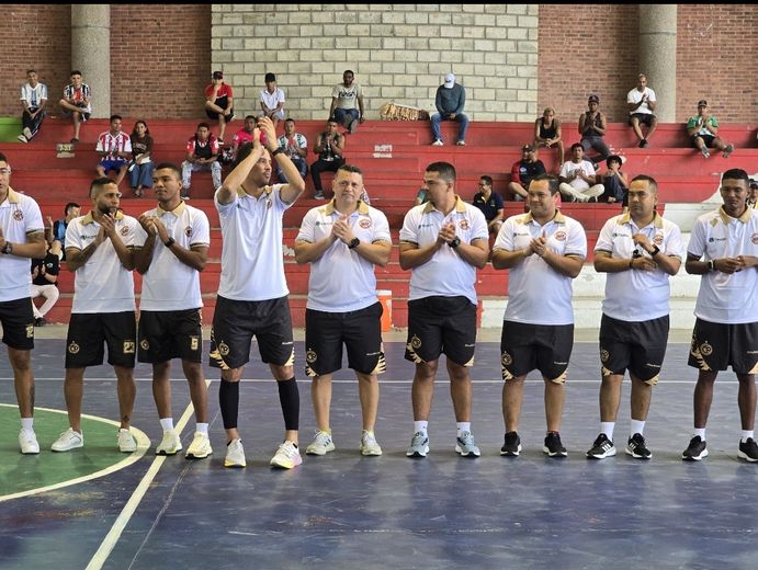 Sabaneros igualó en el partido de ida de la Superliga