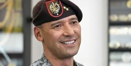 Un general será nuevo  ministro de Defensa