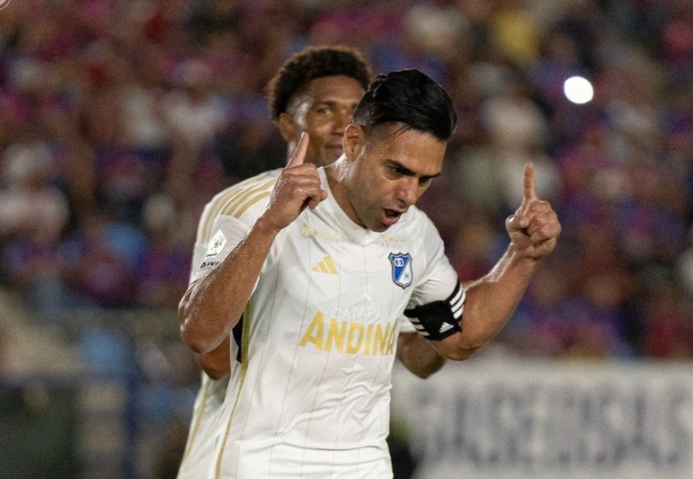 Falcao recuperó el trono de goleador