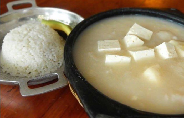 ¡Obvio! Mote de queso, una de las mejores sopas del mundo, según ranking