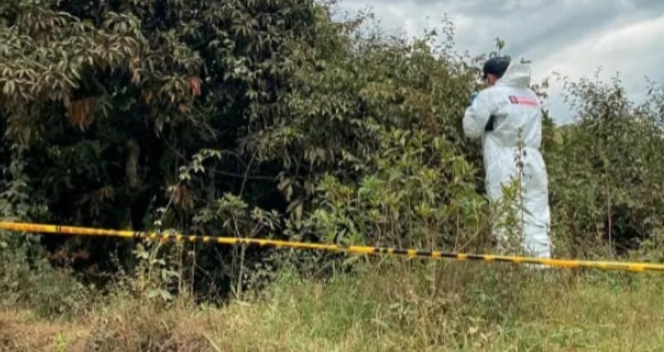 Hallan hombre sin vida en la vía Nueva Esperanza