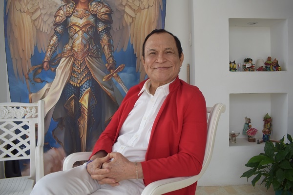 Parlamento Andino concede la distinción 'Gabriela Mistral' al gran artista sucreño Alfredo Gutiérrez