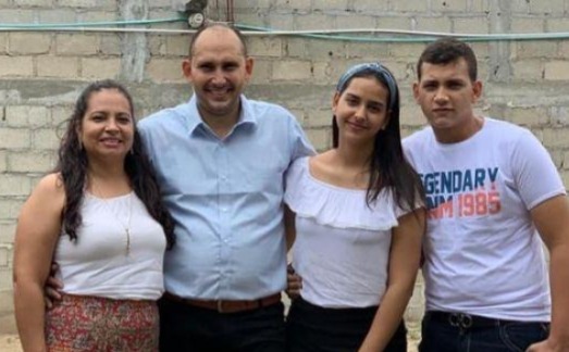 Capturan a presuntos responsables de masacre del pastor Lora y su Familia