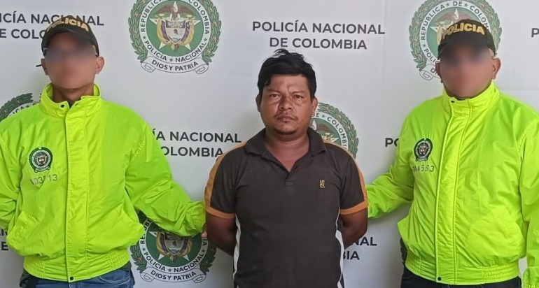 Lo enviaron a la cárcel por presuntos actos obscenos con una menor