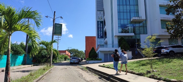 En marcha elección de rector