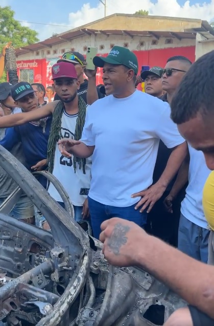 El alcalde visitó a los afectados del incendio