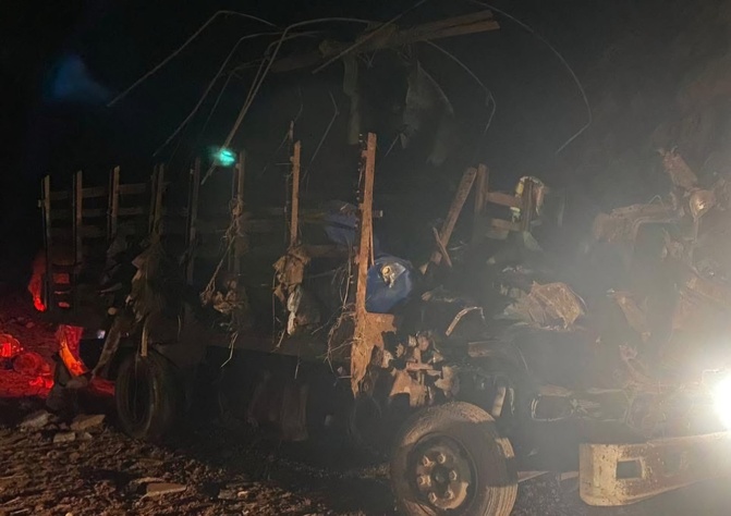 Atentado contra una caravana del Ejército deja cinco militares muertos