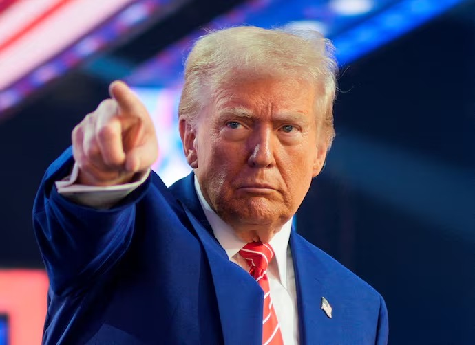 Trump podría prohibir la entrada a Estados Ubidos a ciudadanos de 43 países