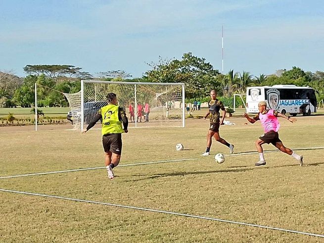 Jaguares va por los primeros puestos en el Torneo