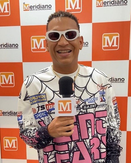 'MC Car' quiere posicionar su tema  'El Motel' en lo más alto