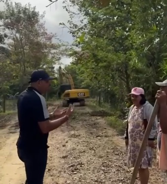 Majagual le trabaja a las vías rurales