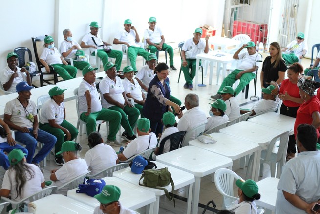 En Coveñas brindaron servicio de salud a los abuelitos
