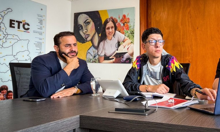 Gobernador gestiona proyectos