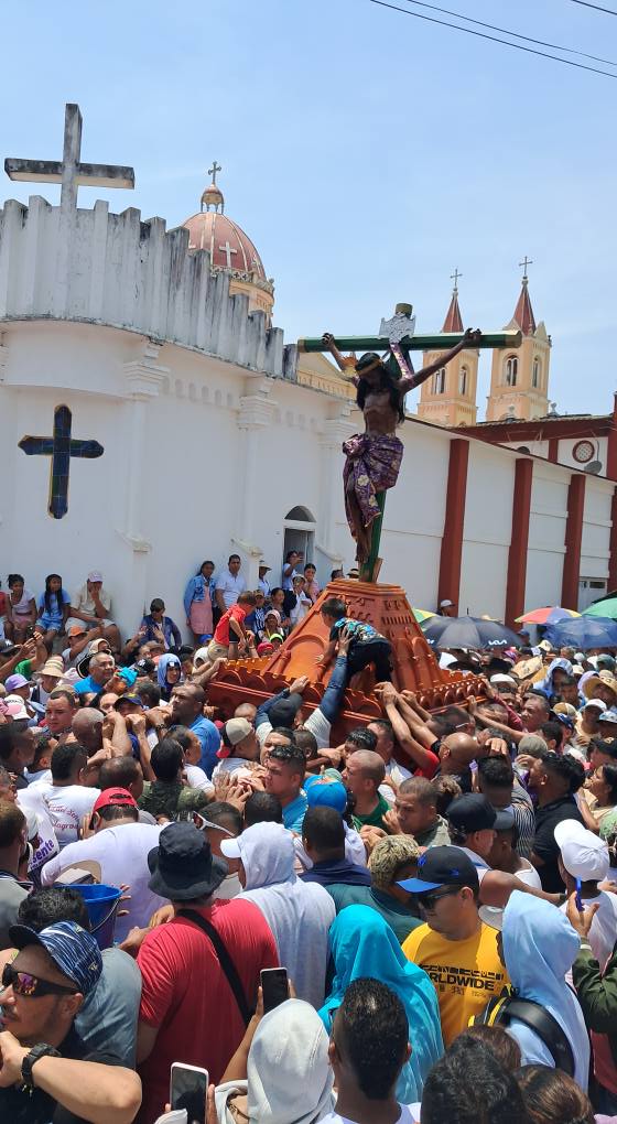 La devoción por el Milagroso de la Villa de San Benito no se marchita
