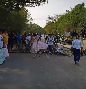 Bloquean vía entre Sincelejo y Toluviejo por líos ambientales
