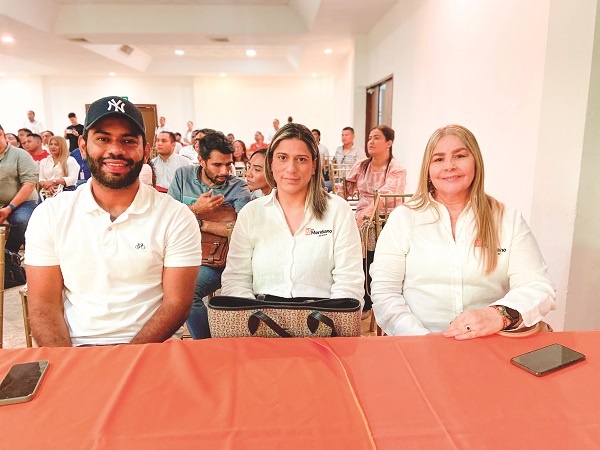 'De clientes a fans', así se vivió una conferencia que transformó
