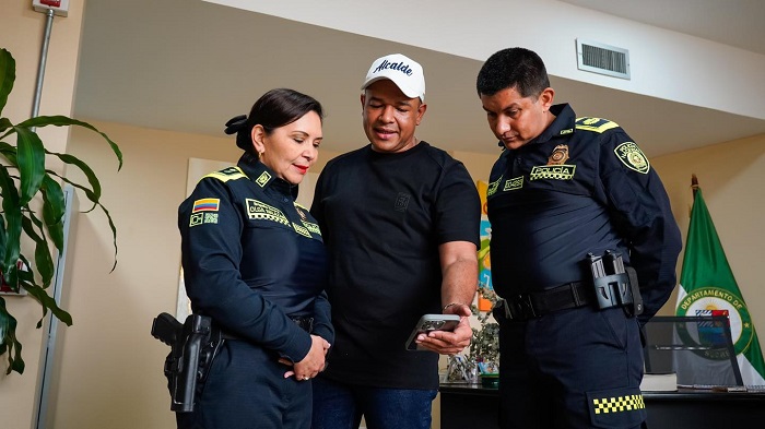 Alcalde Yahir Acuña muestra resultados en seguridad