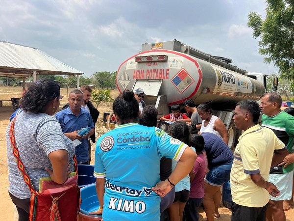 Caimiteros aún sin el servicio de agua
