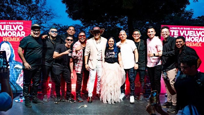 Enamoran a Córdoba con su nuevo 'hit'