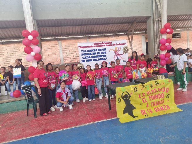 Impulsan educación integral con Centros de Interés