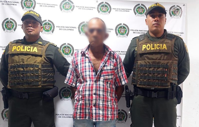 Le habría mostrado sus partes íntimas a un menor