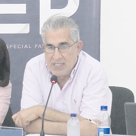 Piden expulsión de Arana de la JEP y cuestionan el lento proceso