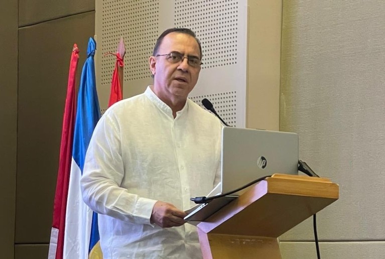 Palabras de agradecimiento de Álvaro Bustos González