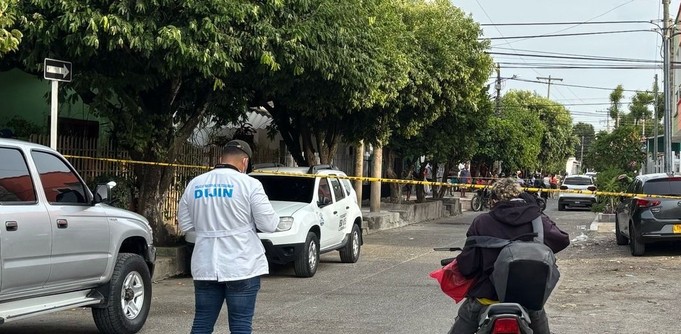 Sicarios dejaron el carro abandonado