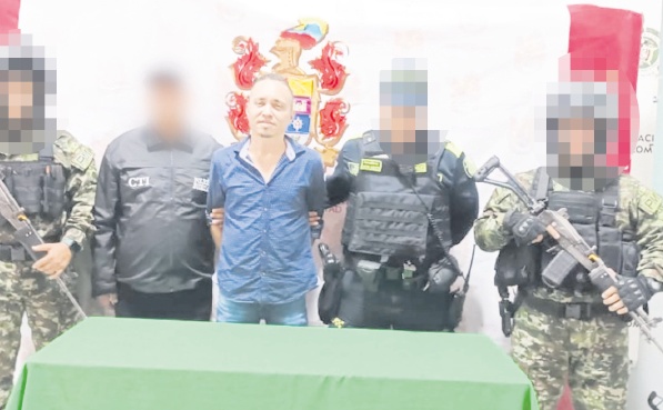 Habría hecho varios cambiazos de tarjetas en Sucre