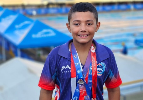 Promesa de la natación en Córdoba sigue sumando medallas nacionales