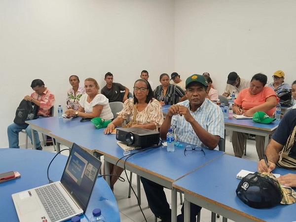 Fortalecen al sector productivo de Corozal