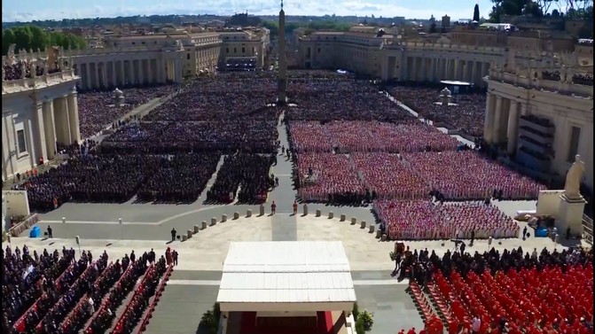 250.000 mil personas le dieron el último adiós al papa Francisco