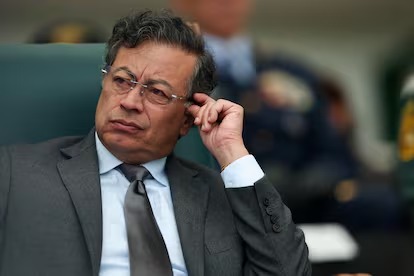Mientras la OEA certifica elecciones en Ecuador, Petro guarda silencio