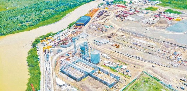 Petro le pone trabas al puerto y recibe dura respuesta