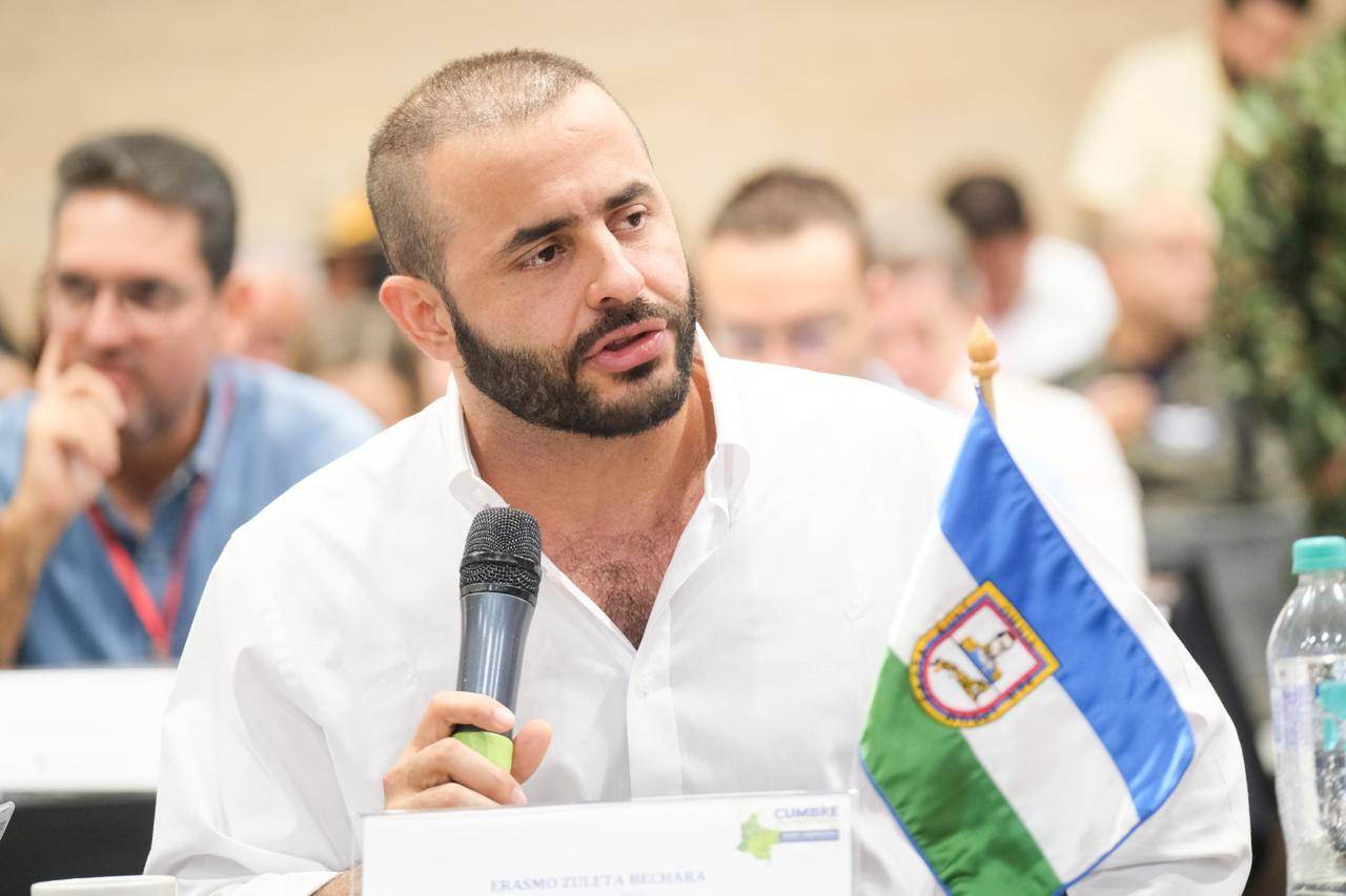 “Que el Gobierno defina si va a destrabar el desarrollo de las regiones”